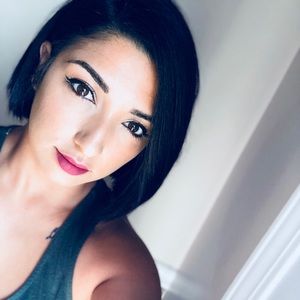 Meet your Posher, Michaela